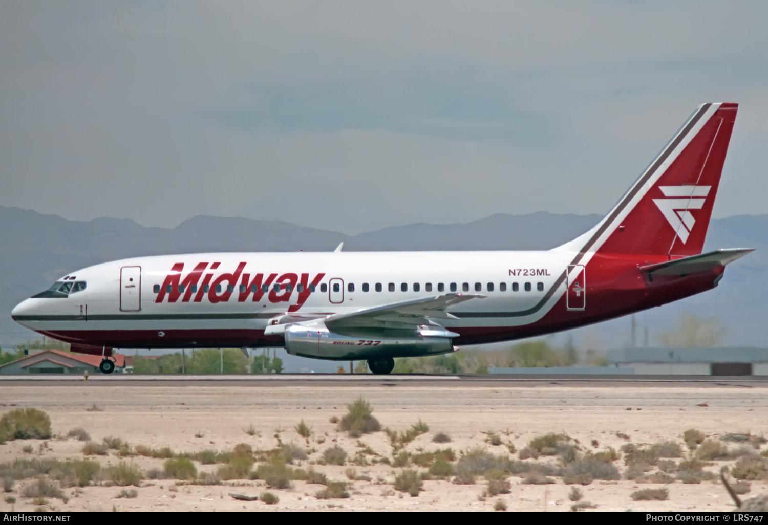 Aircraft Photo of N723ML | Boeing 737-25A/Adv | Midway Airlines | AirHistory.net #428634