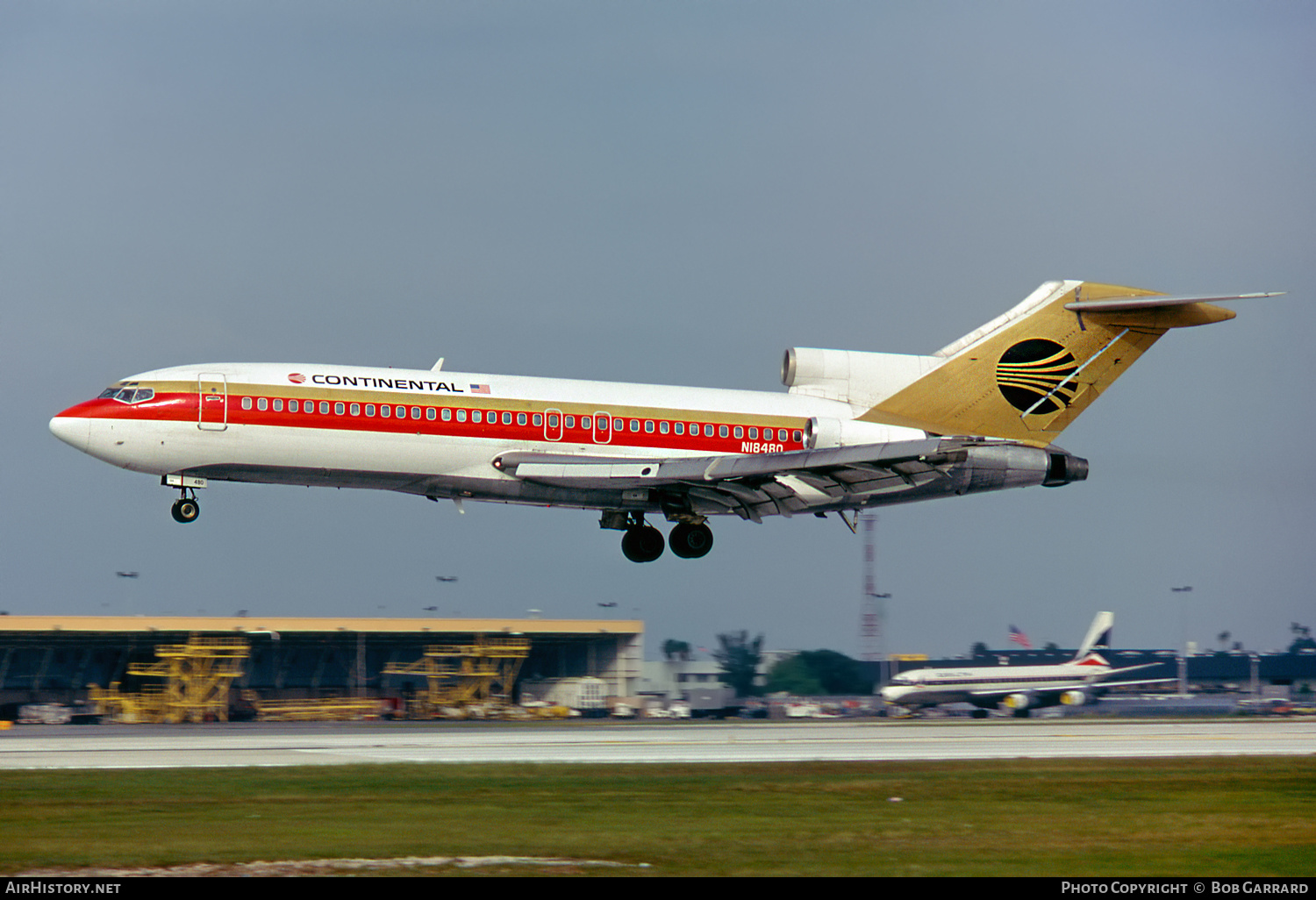 Aircraft Photo of N18480 | Boeing 727-76 | Continental Airlines | AirHistory.net #428642