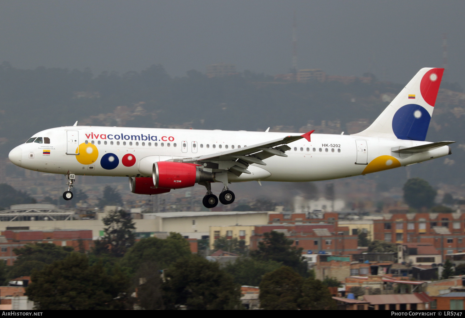 Aircraft Photo of HK-5202 | Airbus A320-214 | Viva Colombia | AirHistory.net #428660