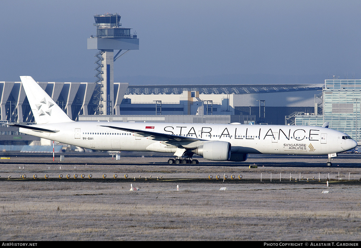 Aircraft Photo of 9V-SWI | Boeing 777-312/ER | Singapore Airlines | AirHistory.net #428761