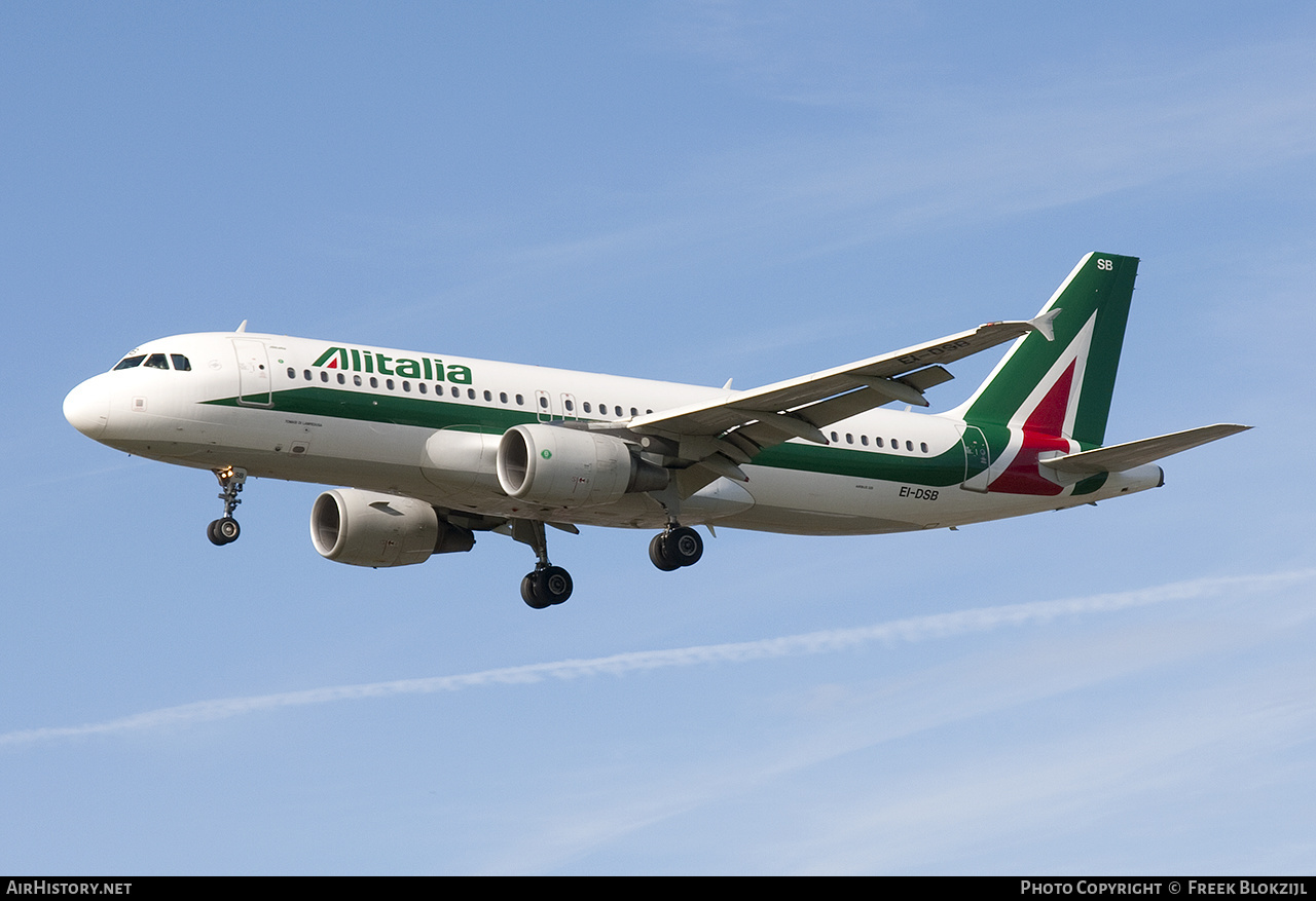 Aircraft Photo of EI-DSB | Airbus A320-216 | Alitalia | AirHistory.net #428800