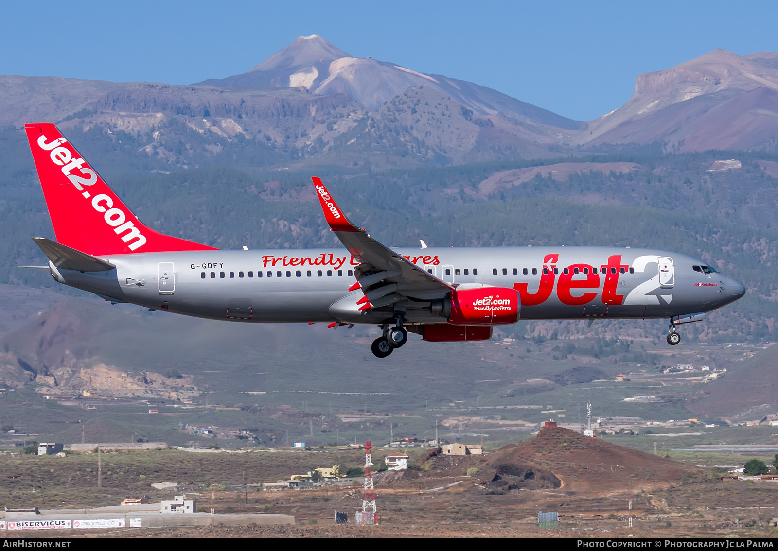 Aircraft Photo of G-GDFY | Boeing 737-86Q | Jet2 | AirHistory.net #428832