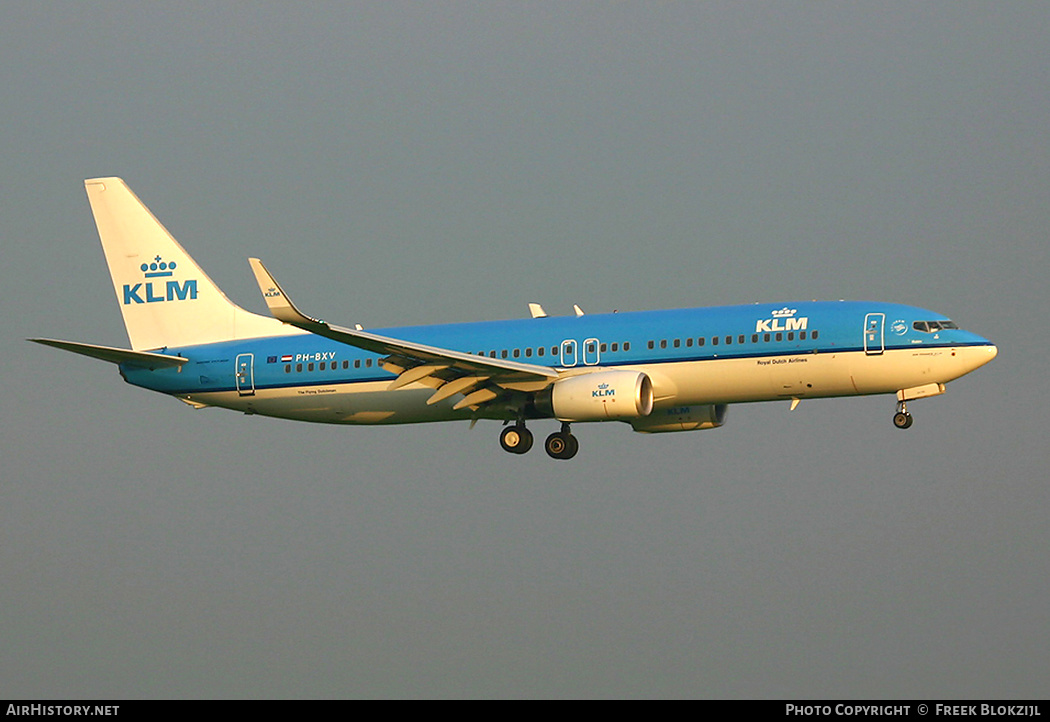 Aircraft Photo of PH-BXV | Boeing 737-8K2 | KLM - Royal Dutch Airlines | AirHistory.net #428860