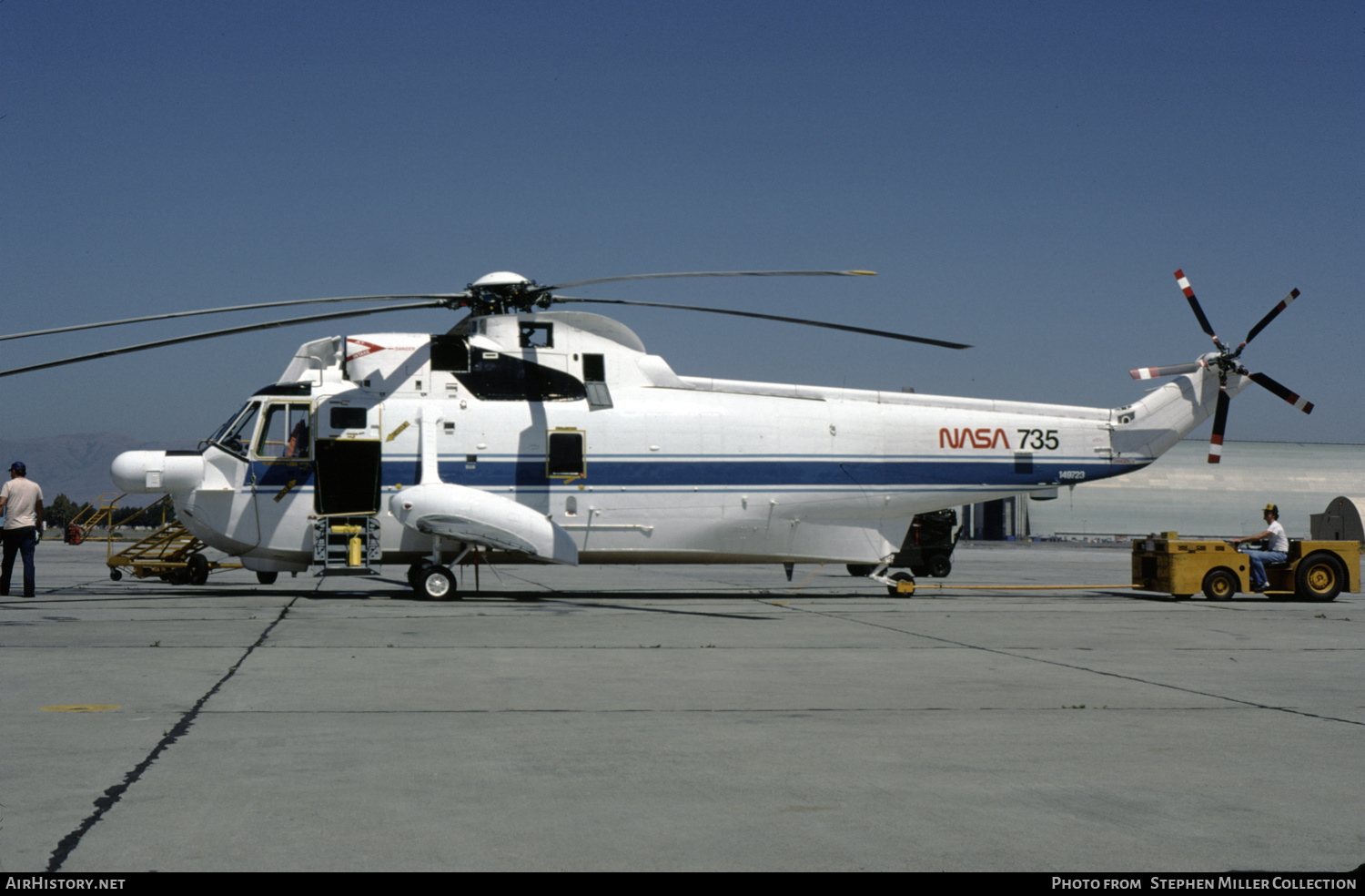 Aircraft Photo of NASA 735 / 149723 | Sikorsky SH-3G Sea King (S-61B) | NASA - National Aeronautics and Space Administration | AirHistory.net #428864