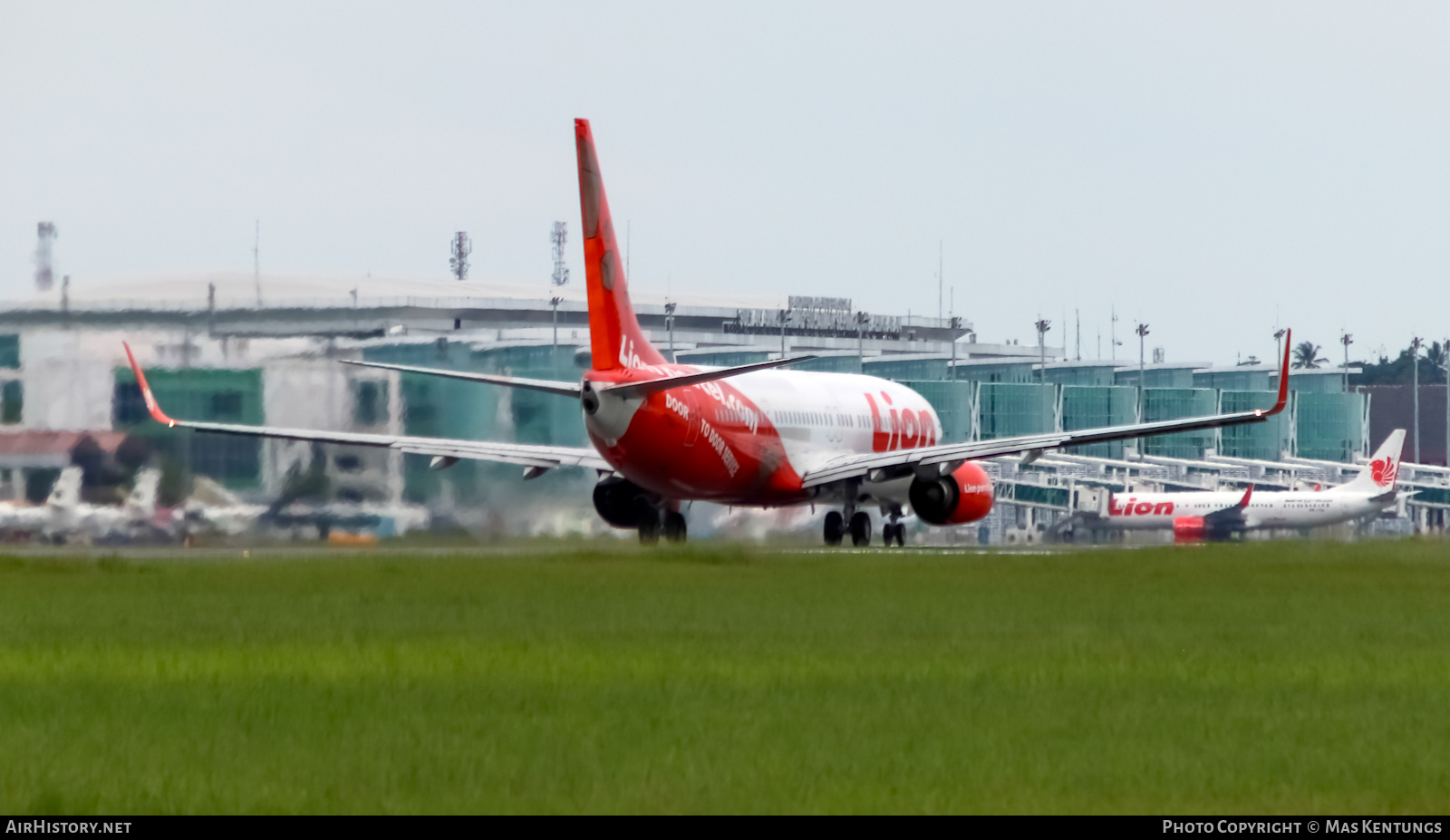 Aircraft Photo of PK-LJH | Boeing 737-9GP/ER | Lion Air | AirHistory.net #428922