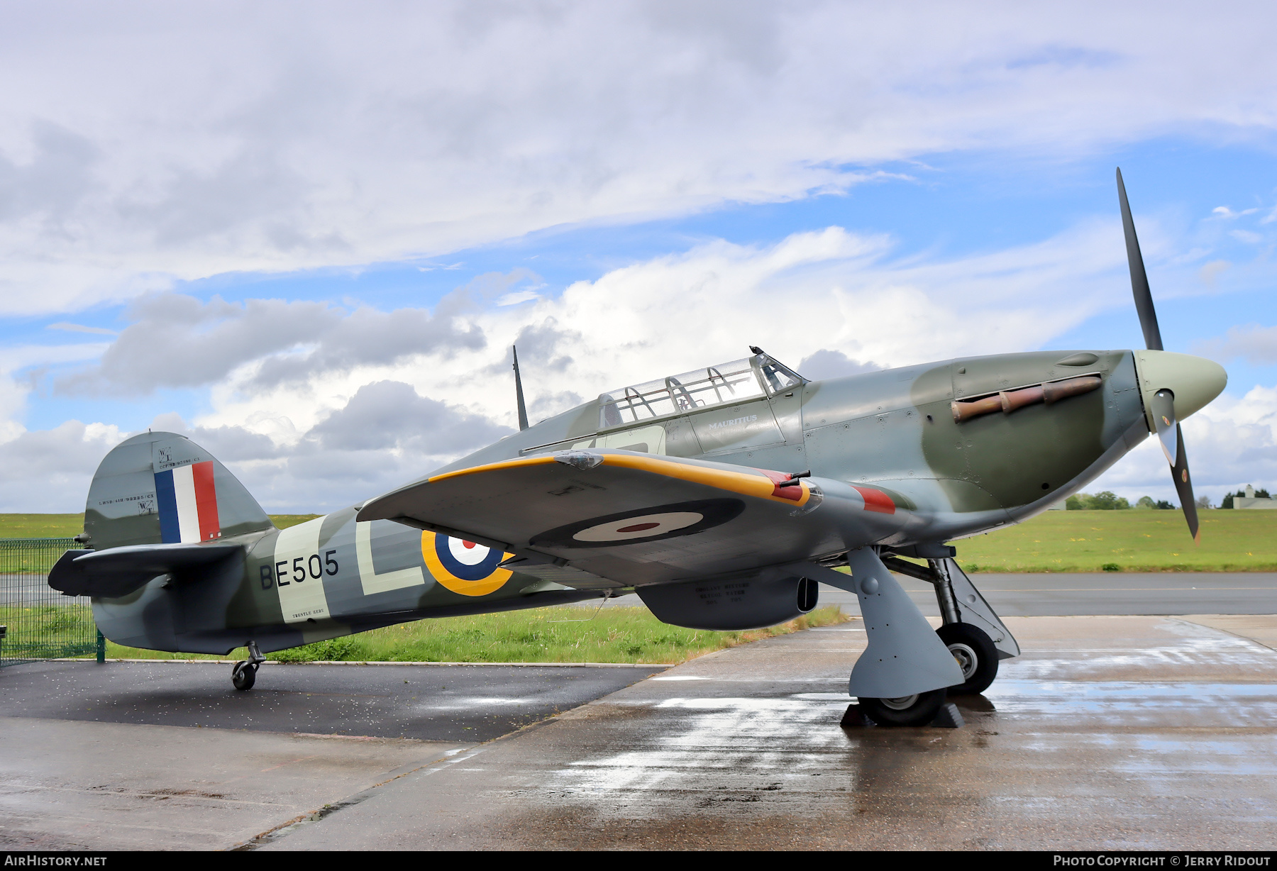 Aircraft Photo of G-HHII / BE505 | Hawker Hurricane Mk2B | UK - Air Force | AirHistory.net #429066
