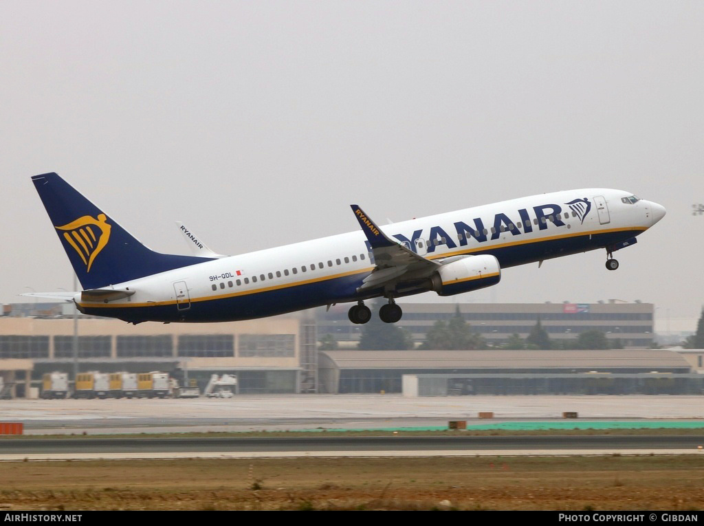 Aircraft Photo of 9H-QDL | Boeing 737-800 | Ryanair | AirHistory.net #429090