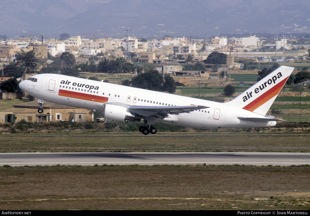 Aircraft Photo of EC-GHM | Boeing 767-204(ER) | Air Europa | AirHistory.net #429103