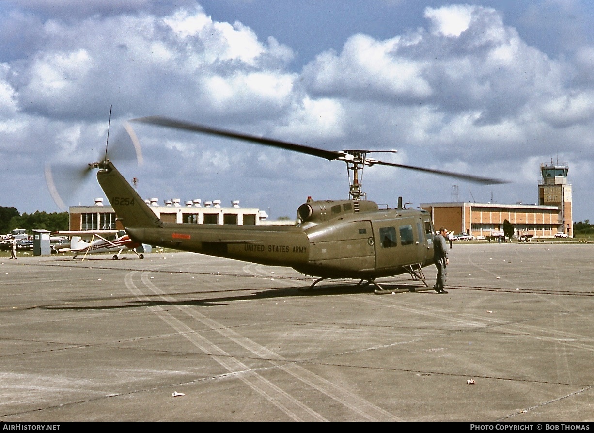 Aircraft Photo of 68-15254 / 15254 | Bell UH-1H Iroquois | USA - Army | AirHistory.net #429194