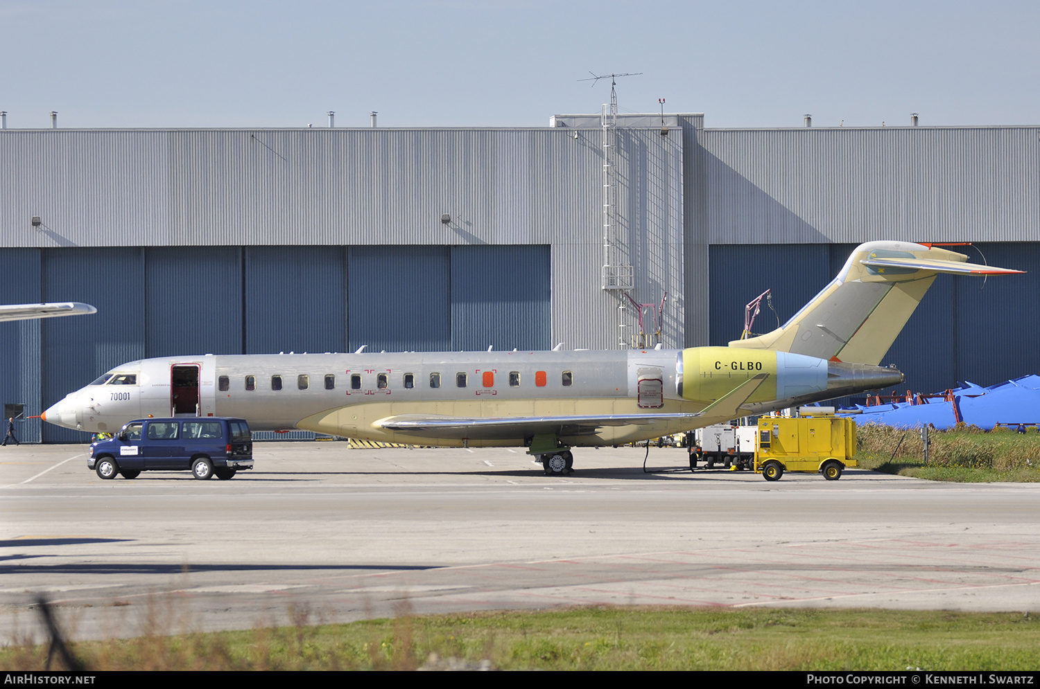 Aircraft Photo of C-GLBO | Bombardier Global 7500 (BD-700-2A12) | Bombardier | AirHistory.net #429252