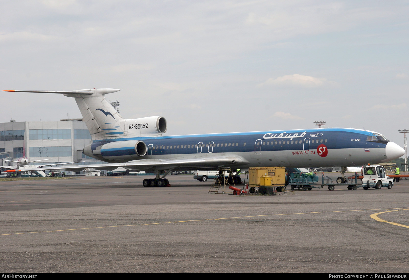 Aircraft Photo of RA-85652 | Tupolev Tu-154M | Sibir - Siberia Airlines | AirHistory.net #429378