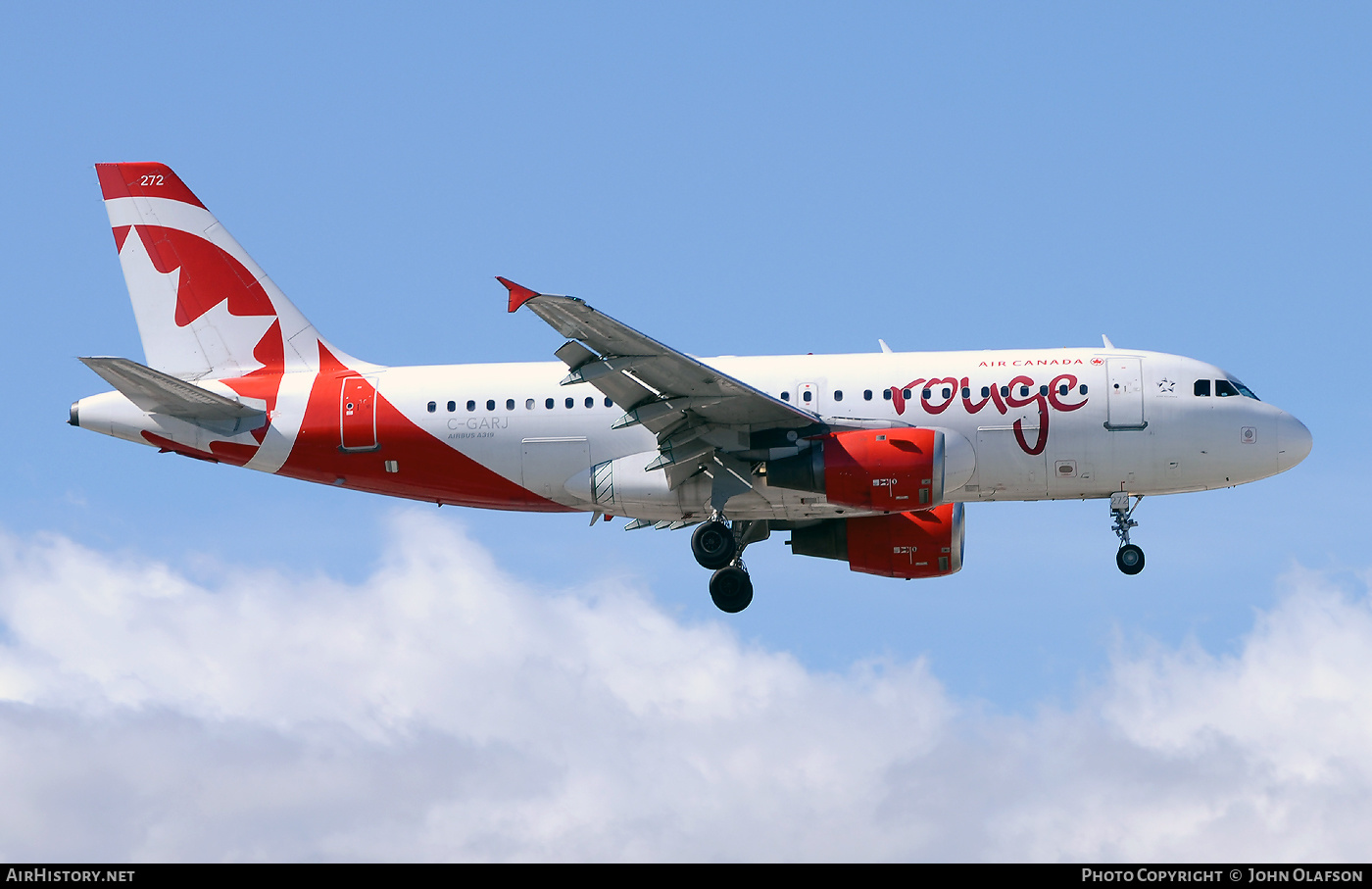 Aircraft Photo of C-GARJ | Airbus A319-114 | Air Canada Rouge | AirHistory.net #429441