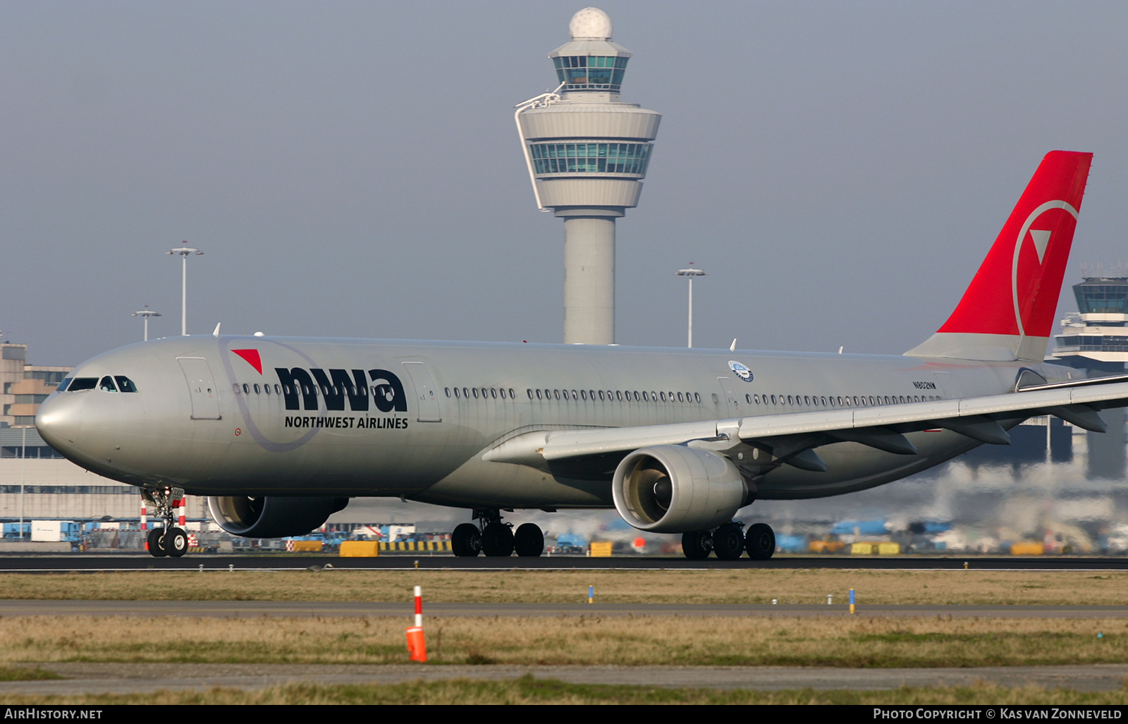 Aircraft Photo of N802NW | Airbus A330-323 | Northwest Airlines | AirHistory.net #429584