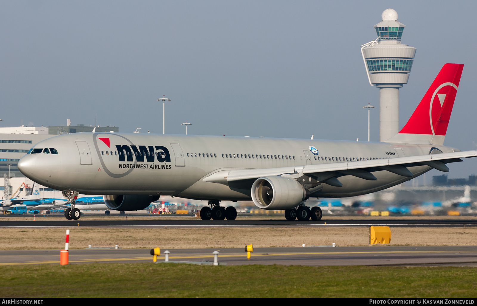 Aircraft Photo of N808NW | Airbus A330-323 | Northwest Airlines | AirHistory.net #429591