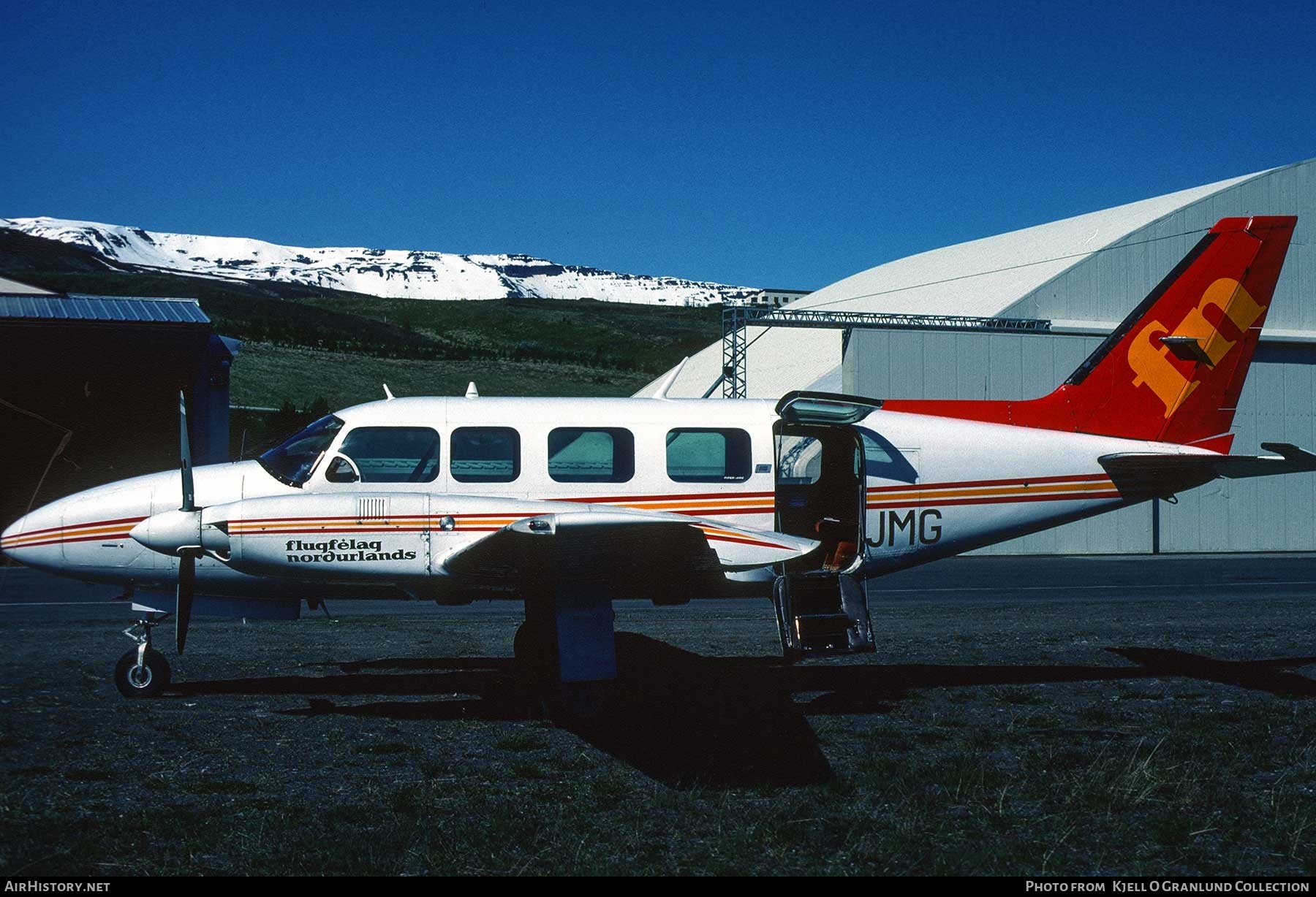 Aircraft Photo of TF-JMG | Piper PA-31-350 Navajo Chieftain | Flugfélag Norðurlands - Norlandair | AirHistory.net #429610