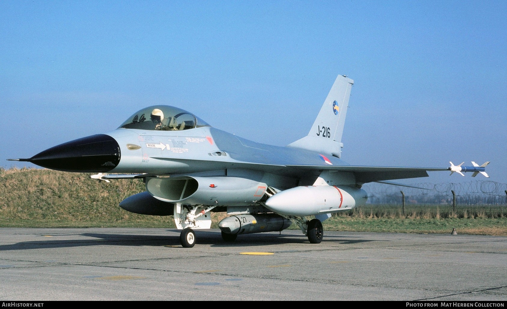 Aircraft Photo of J-216 | General Dynamics F-16A Fighting Falcon | Netherlands - Air Force | AirHistory.net #429645