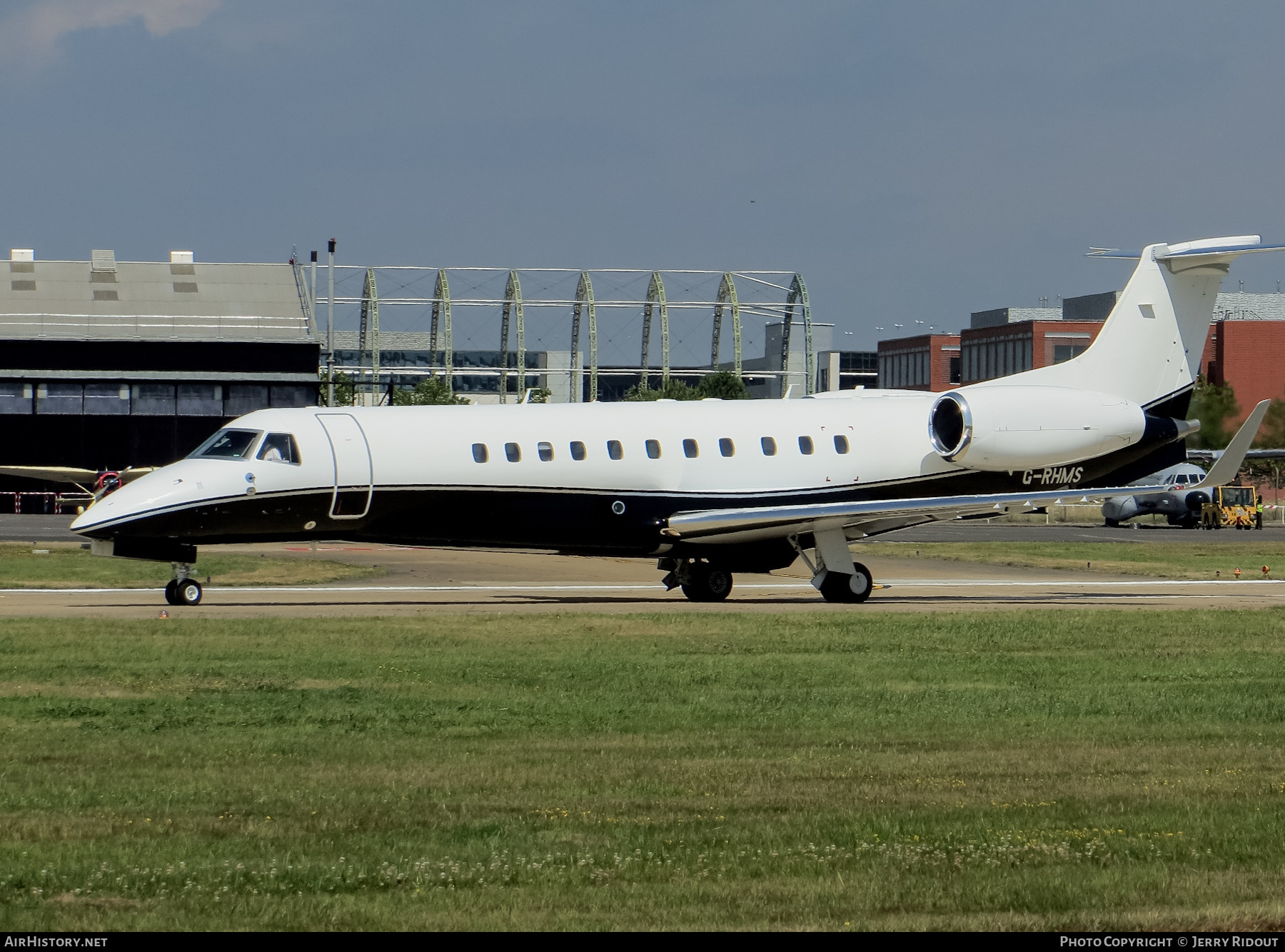 Aircraft Photo of G-RHMS | Embraer Legacy 600 (EMB-135BJ) | AirHistory.net #429686