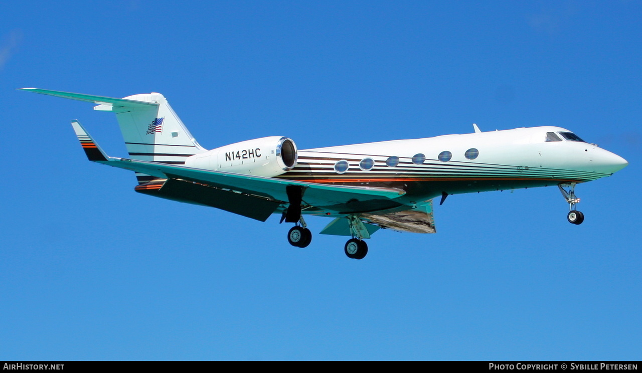 Aircraft Photo of N142HC | Gulfstream Aerospace G-IV-X Gulfstream G450 | AirHistory.net #429704