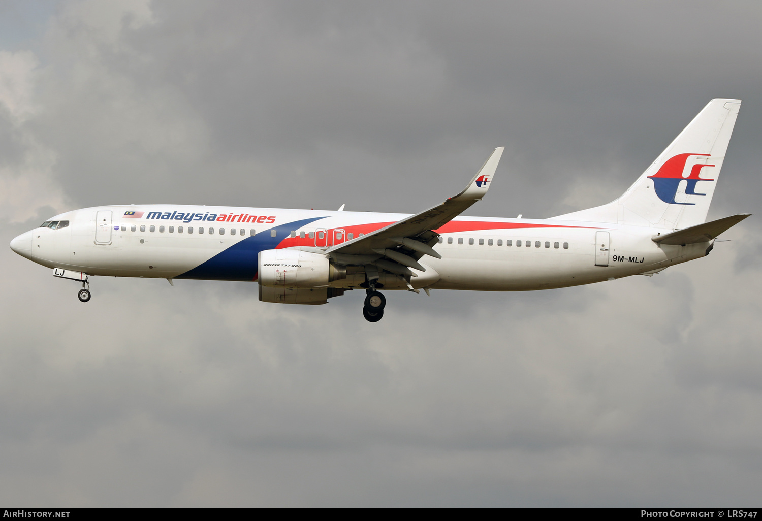 Aircraft Photo of 9M-MLJ | Boeing 737-8FZ | Malaysia Airlines | AirHistory.net #429726