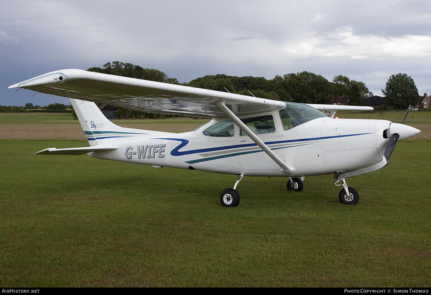 Aircraft Photo of G-WIFE | Cessna R182 Skylane RG | AirHistory.net #429758