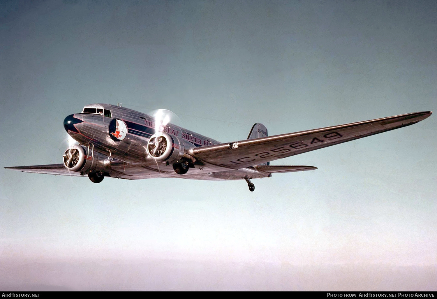 Aircraft Photo of NC25649 | Douglas DST-318 | Eastern Air Lines | AirHistory.net #429779
