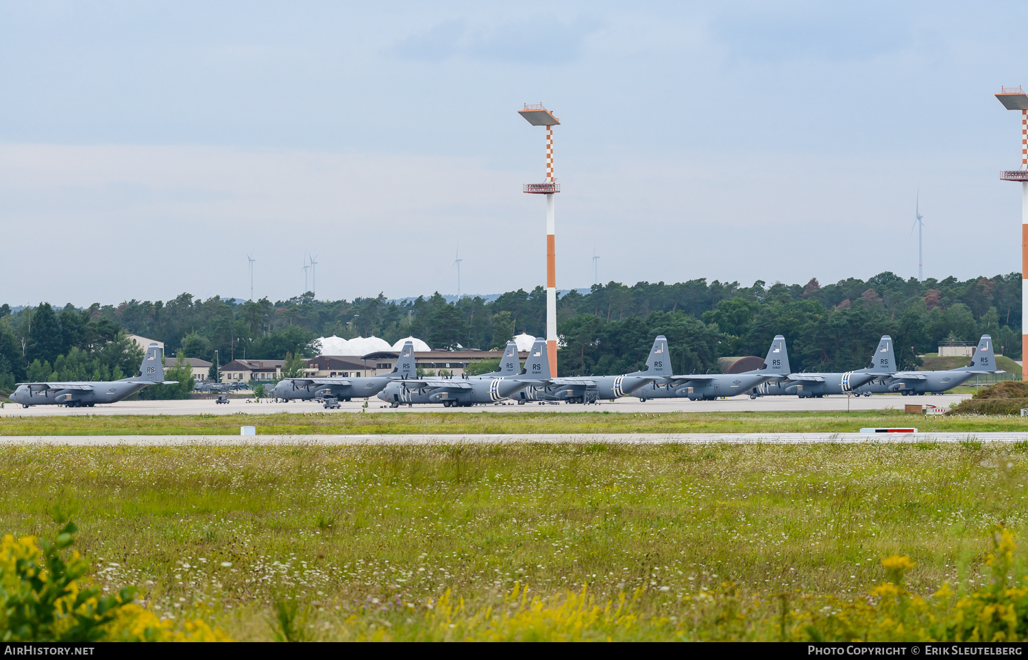 Airport photo of Ramstein (ETAR / RMS) in Germany | AirHistory.net #429880