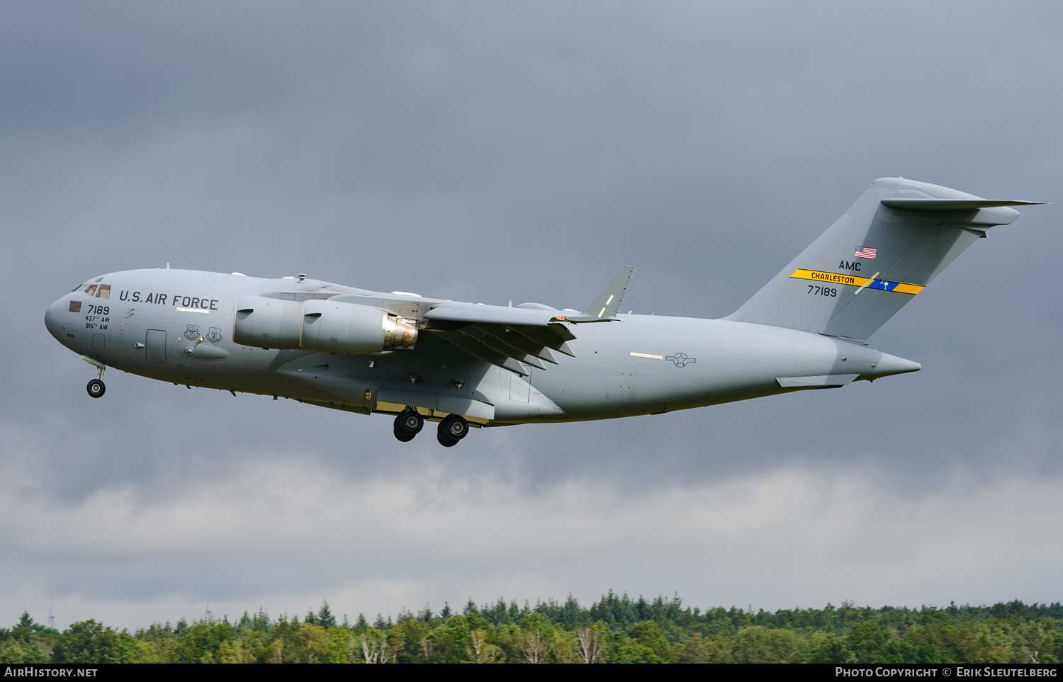 Aircraft Photo of 07-7189 / 77189 | Boeing C-17A Globemaster III | USA - Air Force | AirHistory.net #429885