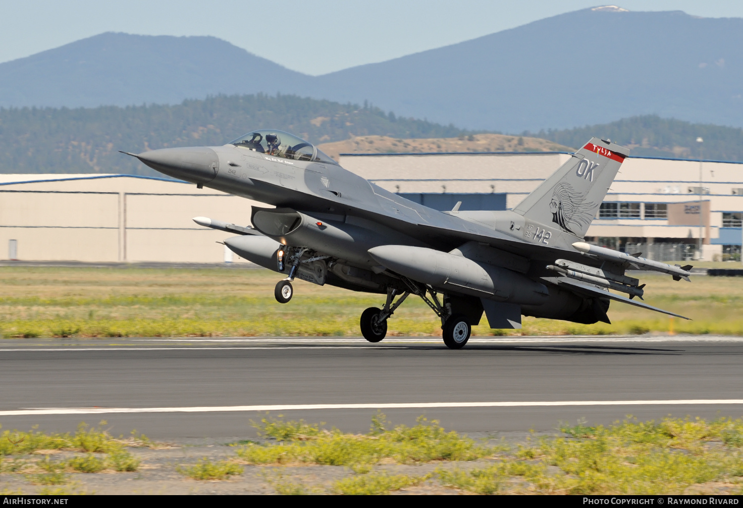 Aircraft Photo of 89-2142 / AF89-142 | General Dynamics F-16CM Fighting Falcon | USA - Air Force | AirHistory.net #429925