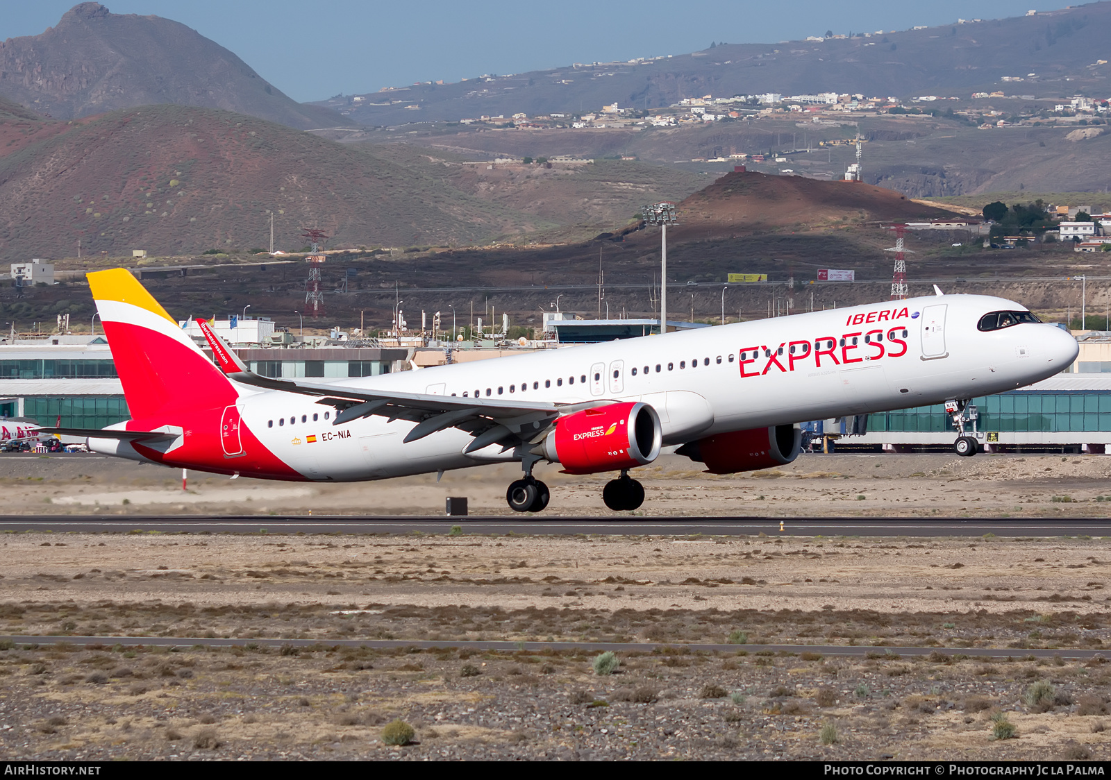 Aircraft Photo of EC-NIA | Airbus A321-251NX | Iberia Express | AirHistory.net #430085