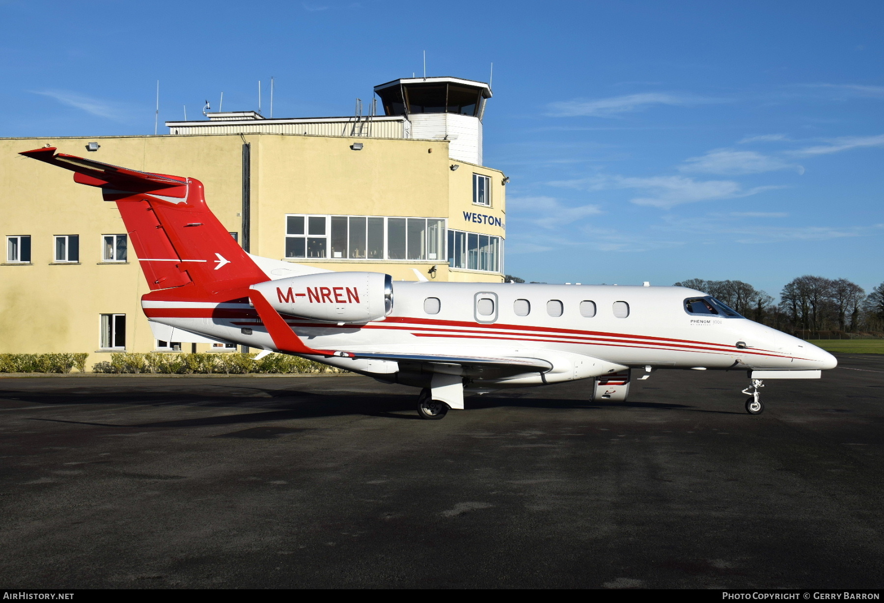 Aircraft Photo of M-NREN | Embraer EMB-505 Phenom 300E | AirHistory.net #430088