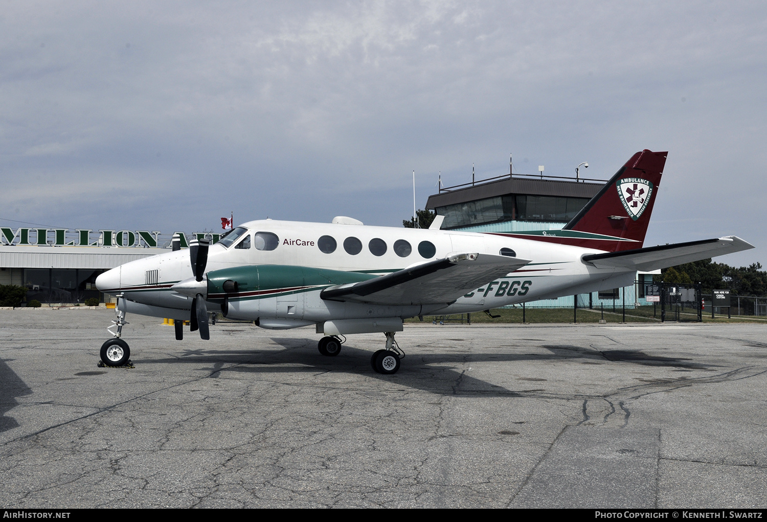 Aircraft Photo of C-FBGS | Beech A100 King Air | Voyageur Airways | AirCare Ambulance New Brunswick | AirHistory.net #430126