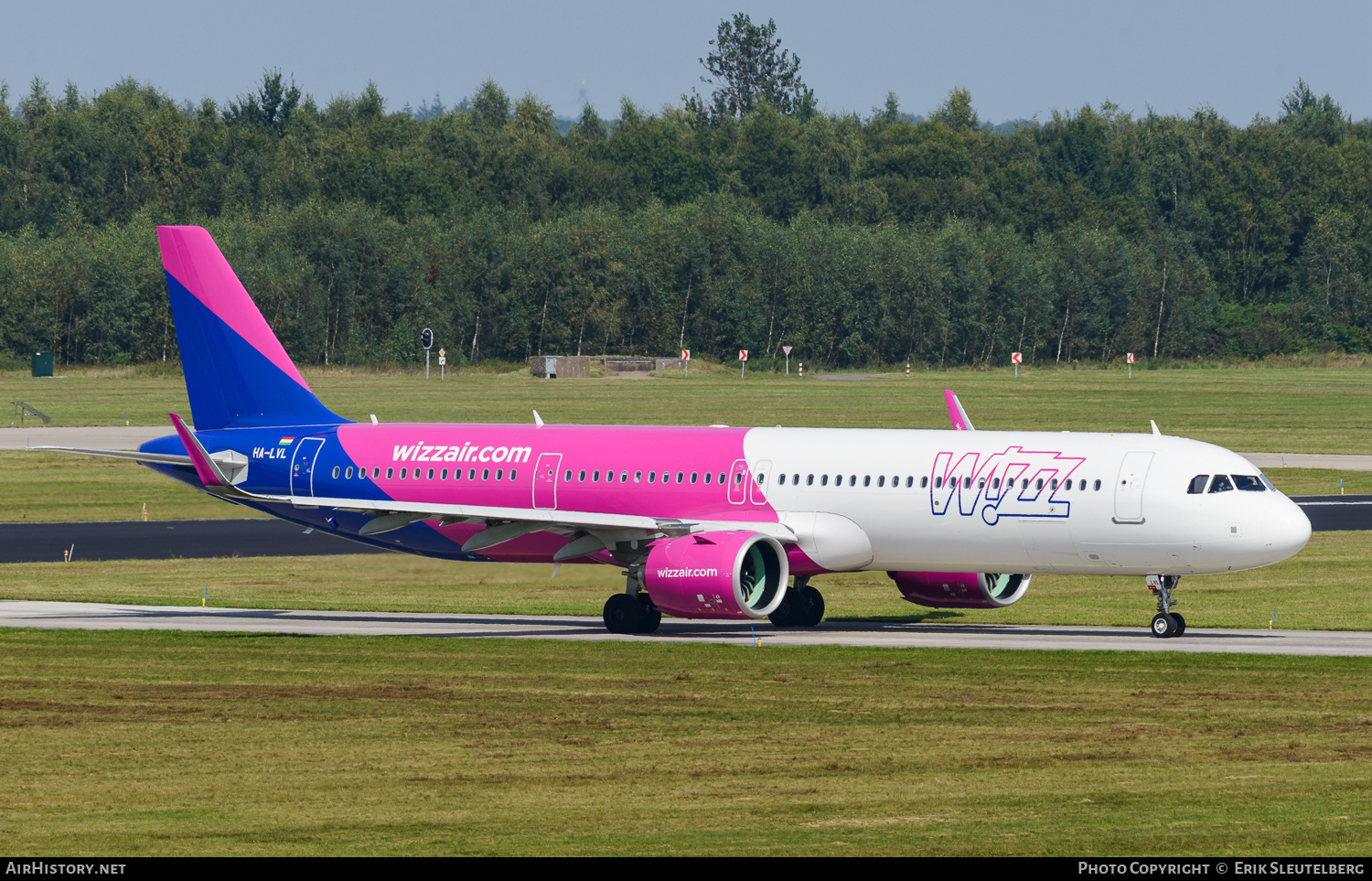 Aircraft Photo of HA-LVL | Airbus A321-271NX | Wizz Air | AirHistory.net #430178