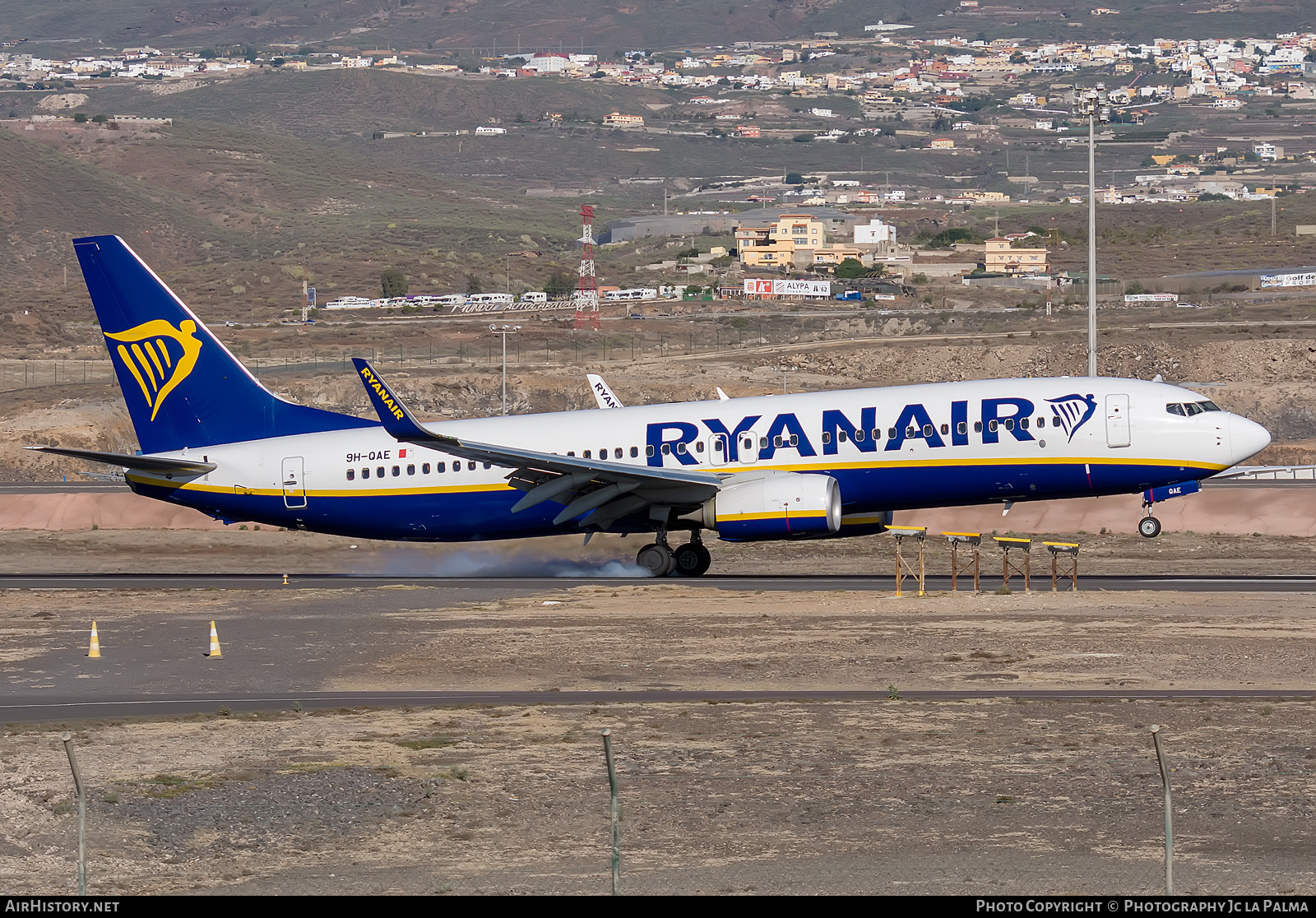 Aircraft Photo of 9H-QAE | Boeing 737-800 | Ryanair | AirHistory.net #430213