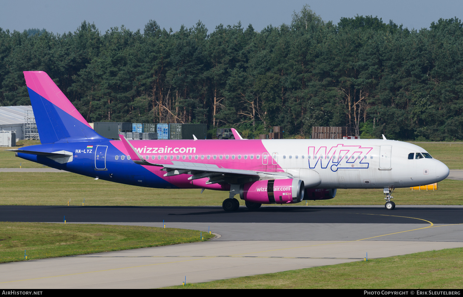 Aircraft Photo of HA-LYZ | Airbus A320-232 | Wizz Air | AirHistory.net #430218
