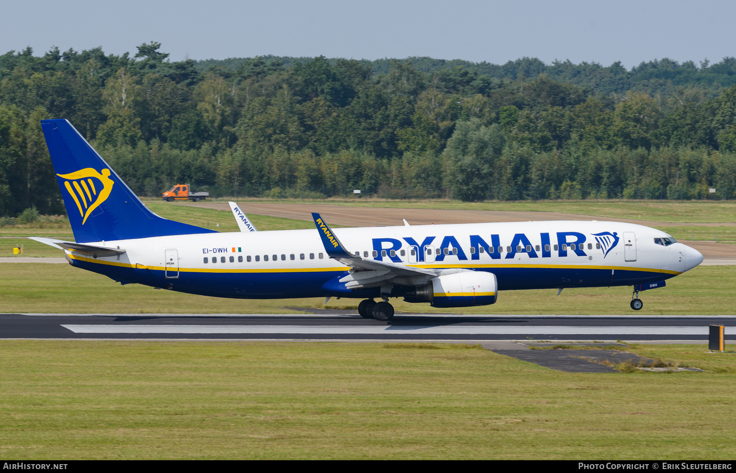 Aircraft Photo of EI-DWH | Boeing 737-8AS | Ryanair | AirHistory.net #430236