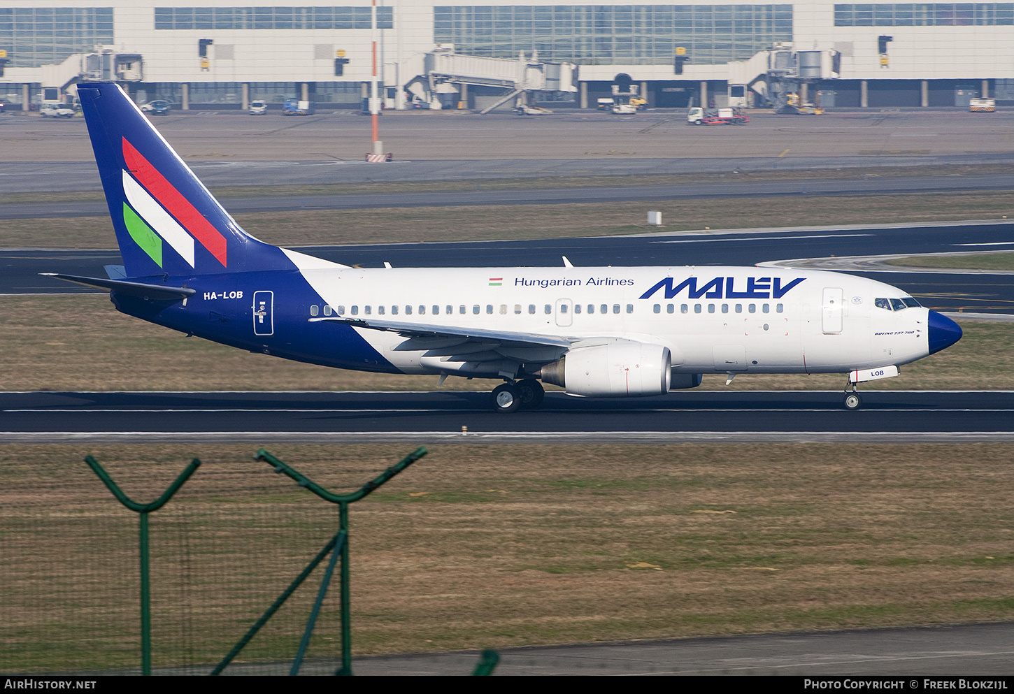 Aircraft Photo of HA-LOB | Boeing 737-7Q8 | Malév - Hungarian Airlines | AirHistory.net #430420