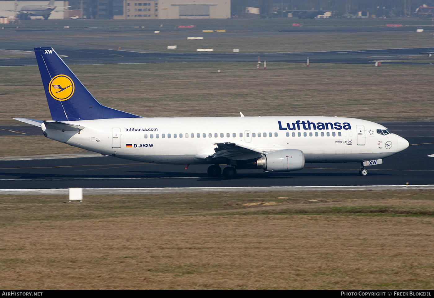 Aircraft Photo of D-ABXW | Boeing 737-330 | Lufthansa | AirHistory.net #430422