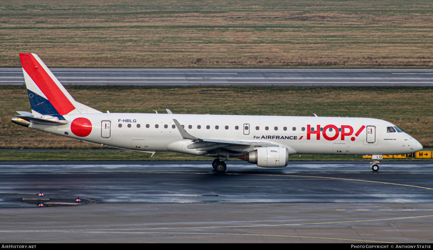 Aircraft Photo of F-HBLG | Embraer 190STD (ERJ-190-100STD) | Hop! | AirHistory.net #430437
