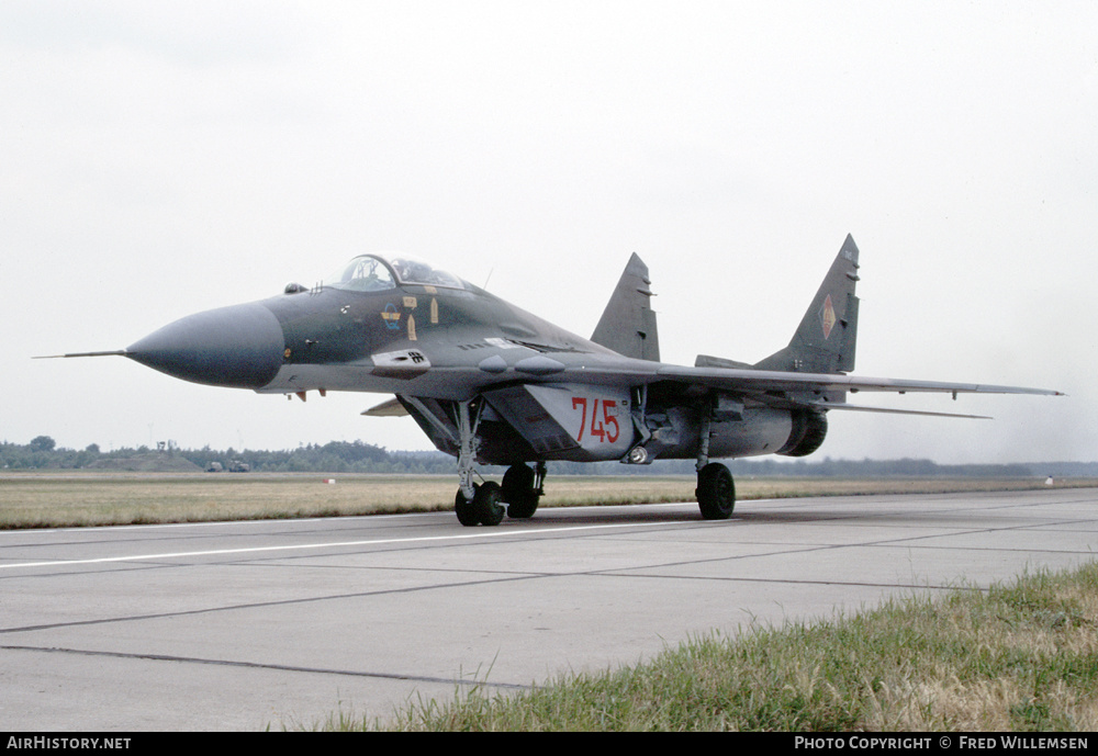 Aircraft Photo of 745 | Mikoyan-Gurevich MiG-29 (9-12A) | East Germany - Air Force | AirHistory.net #430456