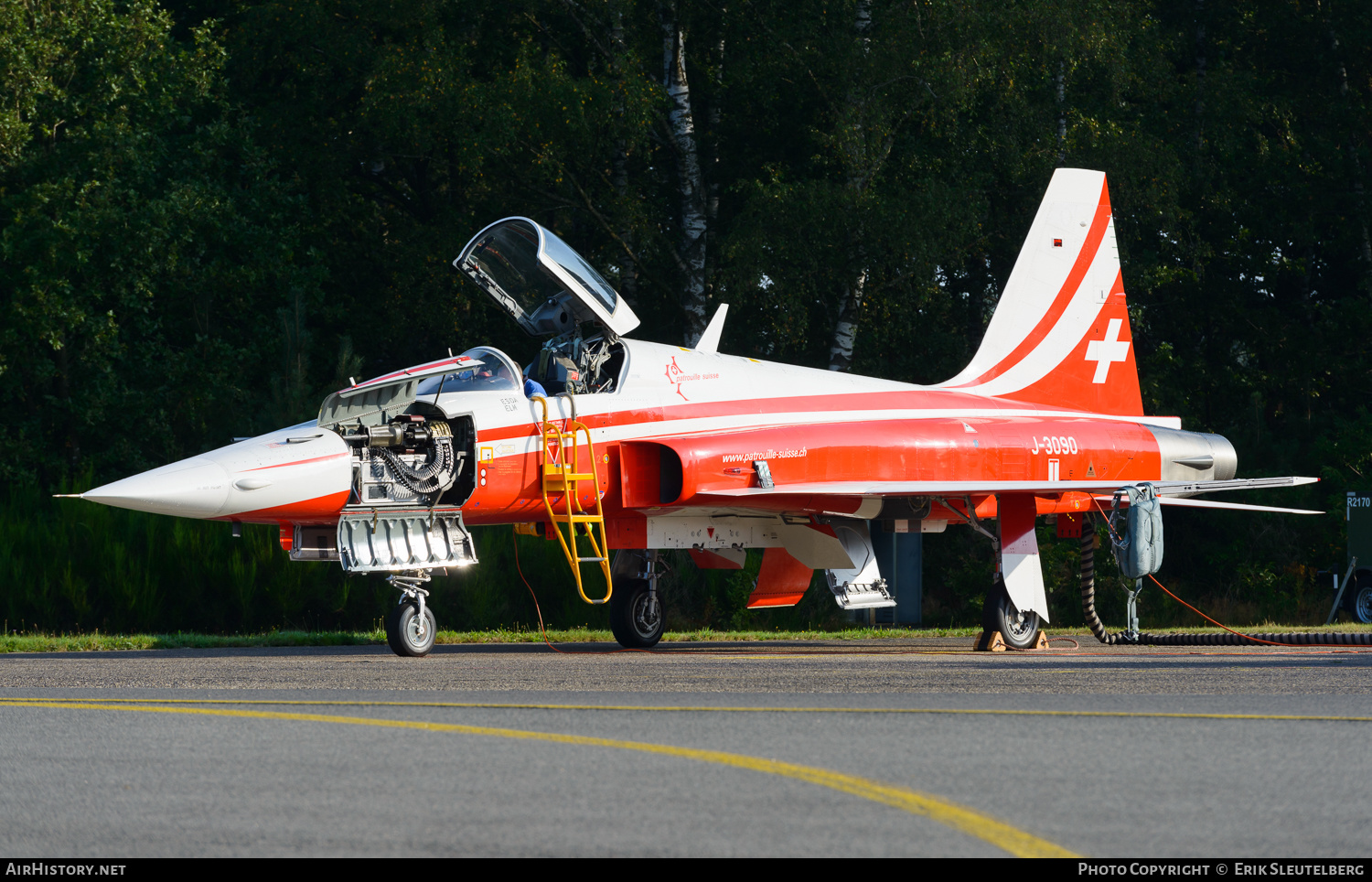 Aircraft Photo of J-3090 | Northrop F-5E Tiger II | Switzerland - Air Force | AirHistory.net #430536
