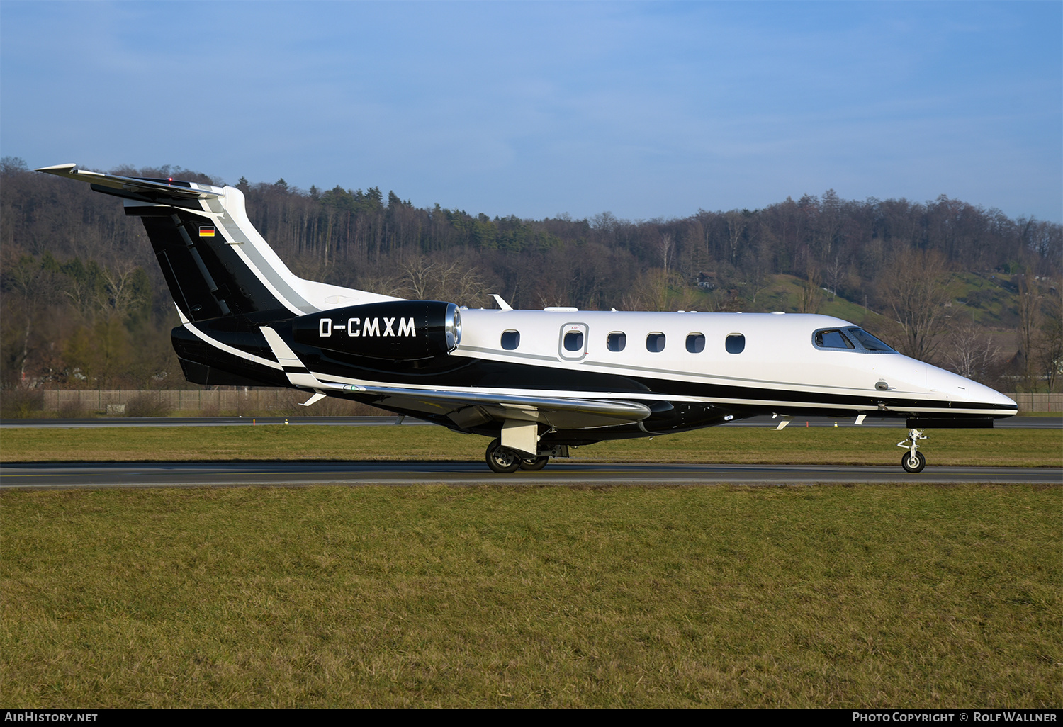 Aircraft Photo of D-CMXM | Embraer EMB-505 Phenom 300 | AirHistory.net #430583