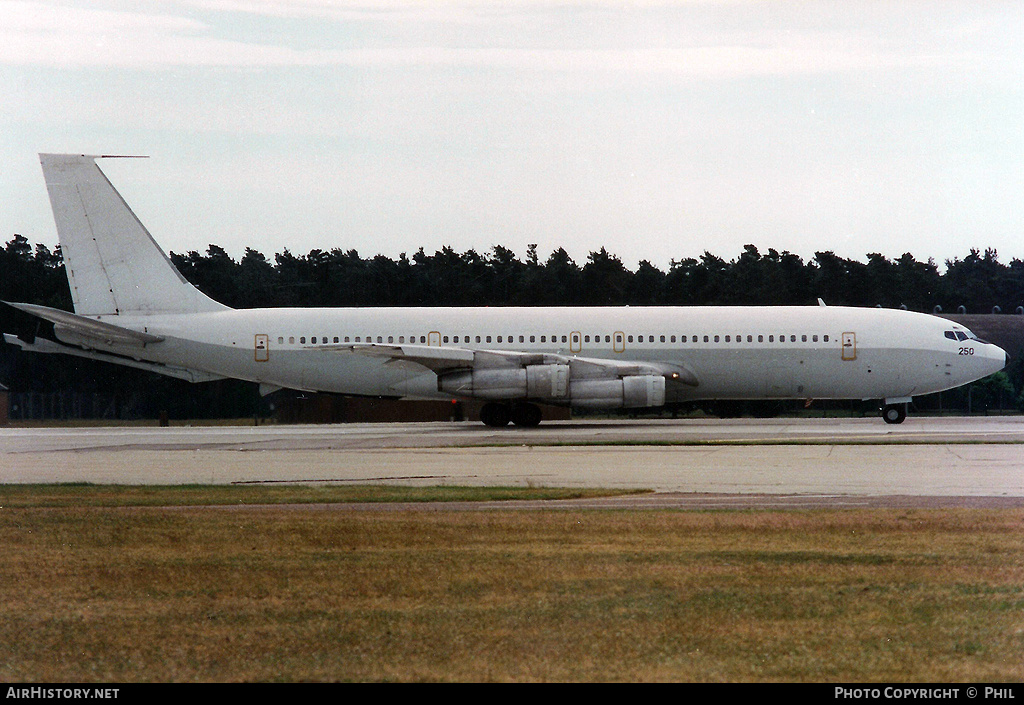 Aircraft Photo of 250 | Boeing 707-331C(KC) | Israel - Air Force | AirHistory.net #430603