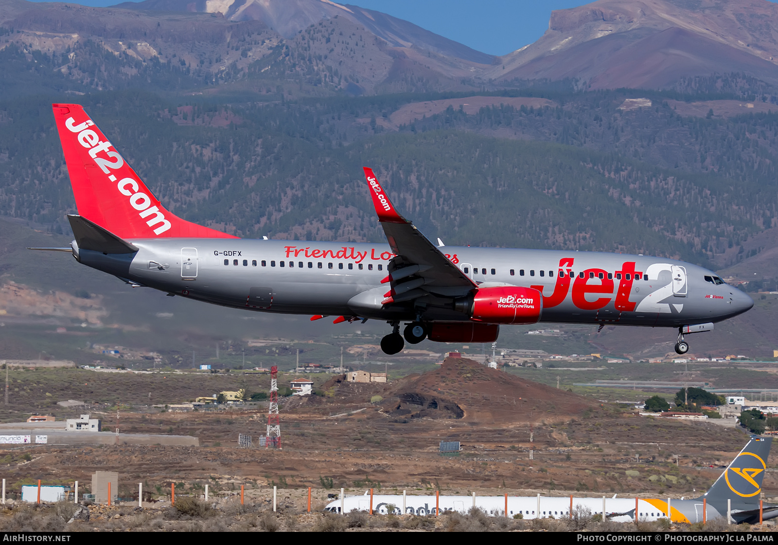 Aircraft Photo of G-GDFX | Boeing 737-8K5 | Jet2 | AirHistory.net #430675