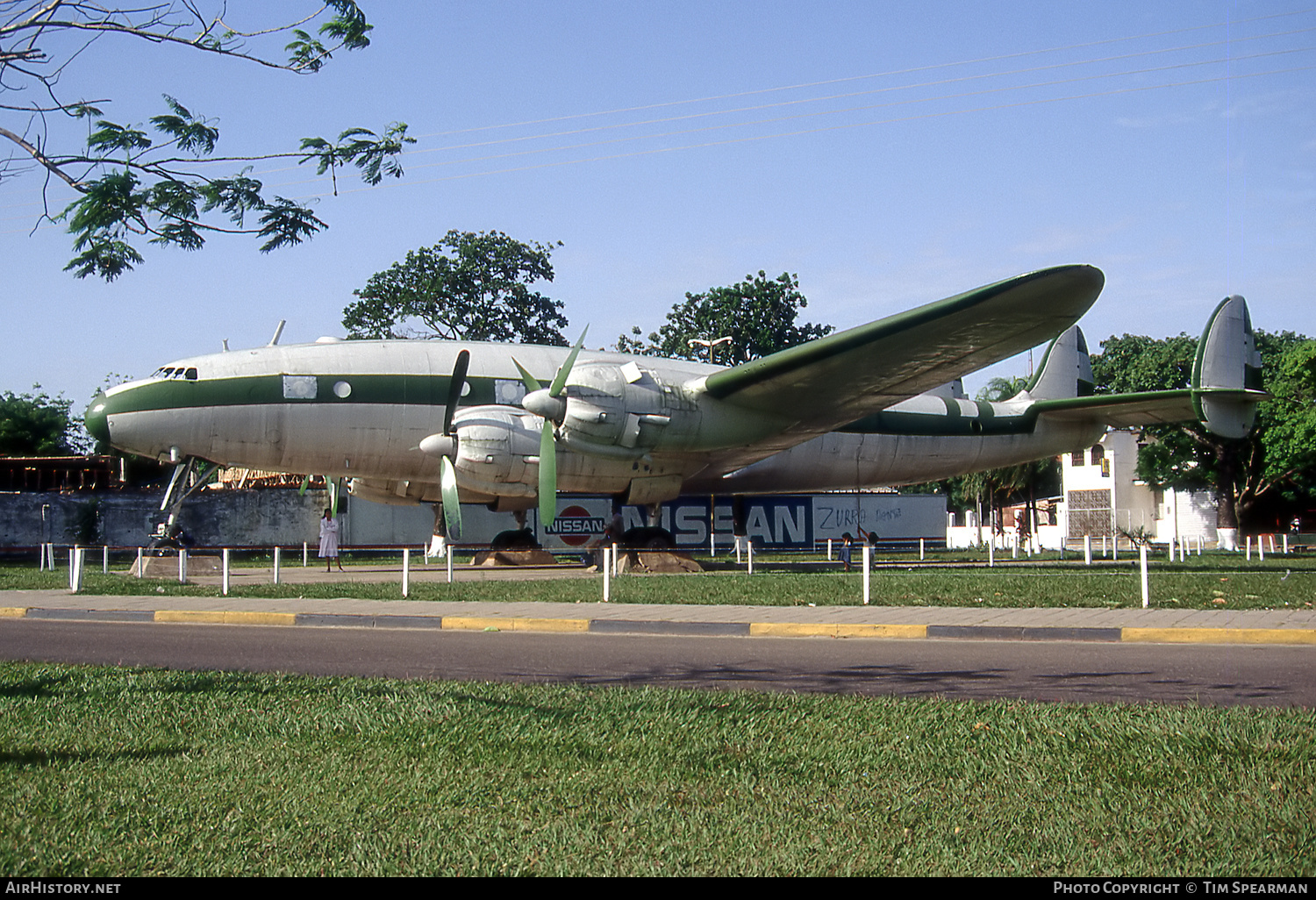 Aircraft Photo of N2520B | Lockheed L-149 Constellation | AirHistory.net #430751