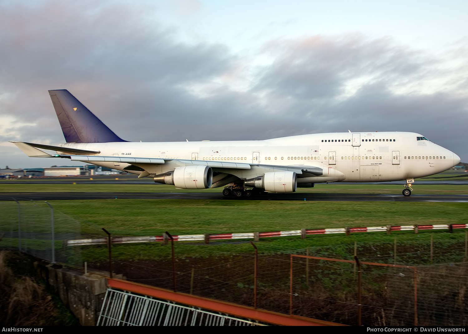 Aircraft Photo of TF-AAK | Boeing 747-428 | AirHistory.net #430767