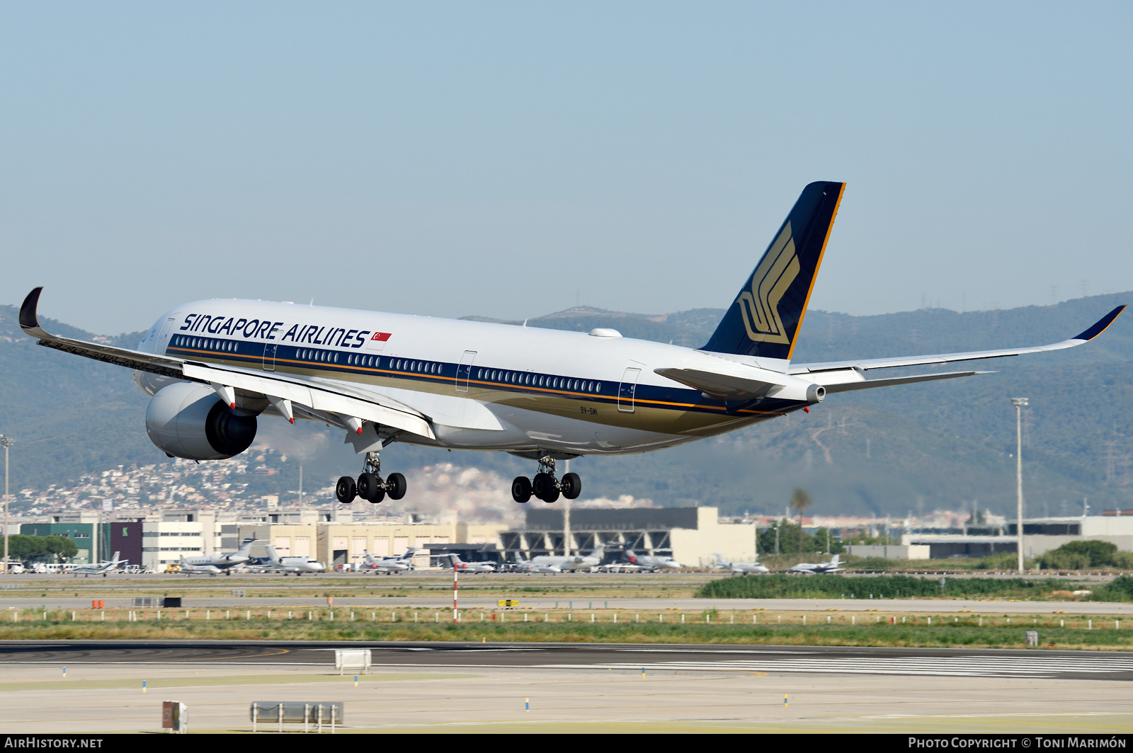 Aircraft Photo of 9V-SMI | Airbus A350-941 | Singapore Airlines | AirHistory.net #430816