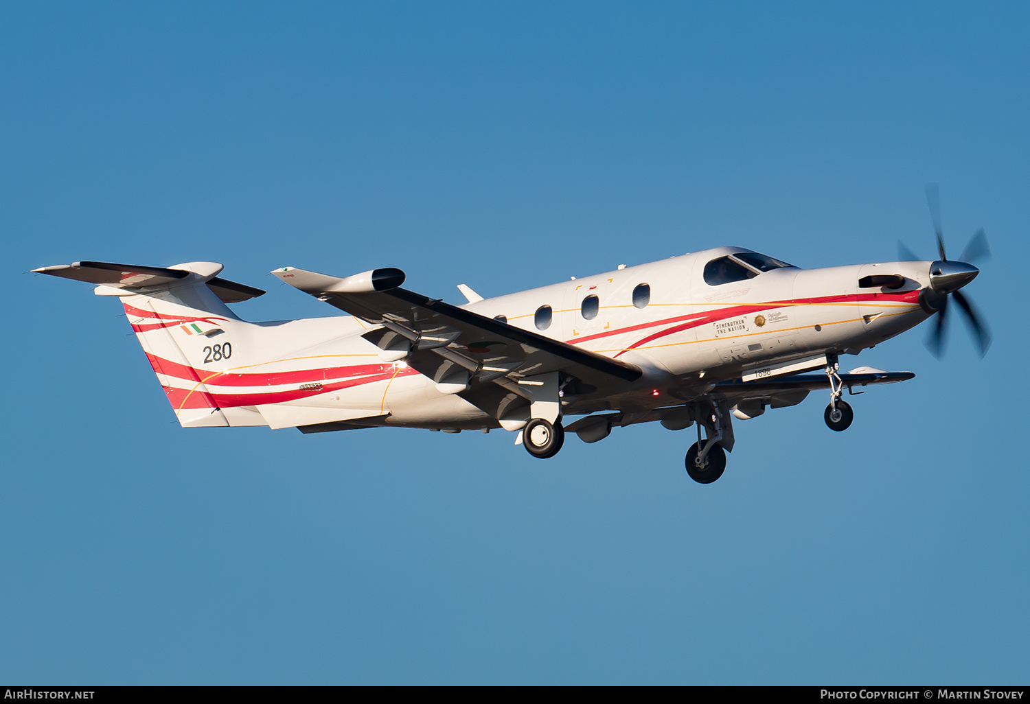 Aircraft Photo of 280 | Pilatus PC-12NG (PC-12/47E) | Ireland - Air Force | AirHistory.net #430899