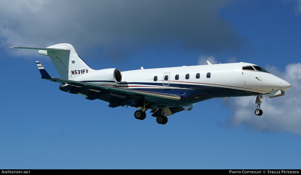 Aircraft Photo of N531FX | Bombardier Challenger 300 (BD-100-1A10) | AirHistory.net #430965