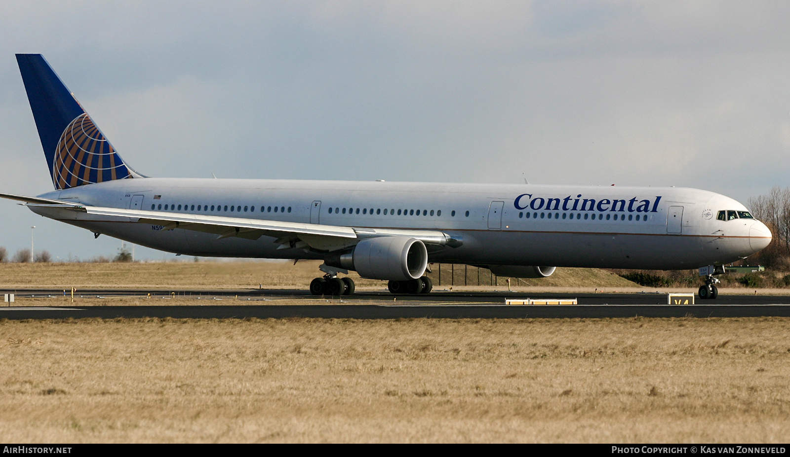 Aircraft Photo of N59053 | Boeing 767-424/ER | Continental Airlines | AirHistory.net #431021