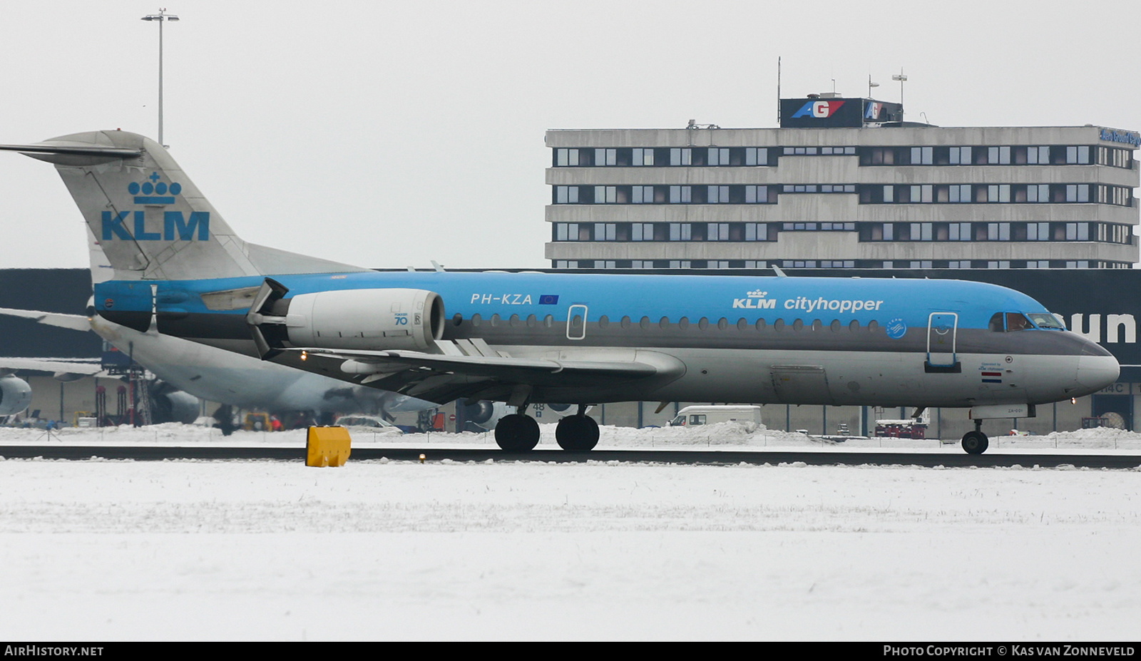 Aircraft Photo of PH-KZA | Fokker 70 (F28-0070) | KLM Cityhopper | AirHistory.net #431040
